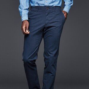 Gap Men's Slim Fit Khaki in Blue 38X30
